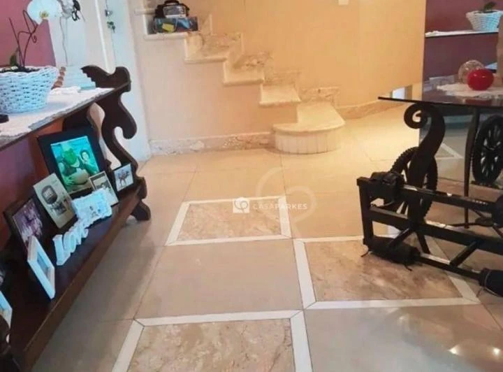Apartamento de 225 m² com varanda envidraçada — photo 6