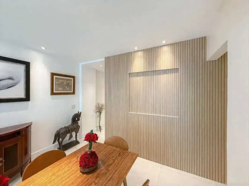 Furnished 2-bedroom apartment with 5 bathrooms — photo 19