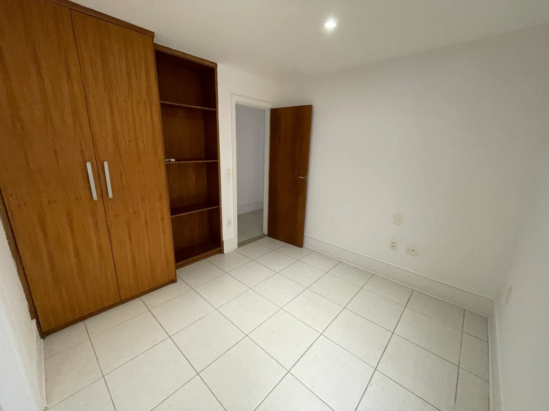 Cobertura com 4 quartos e cozinha com fogão a gás — photo 37