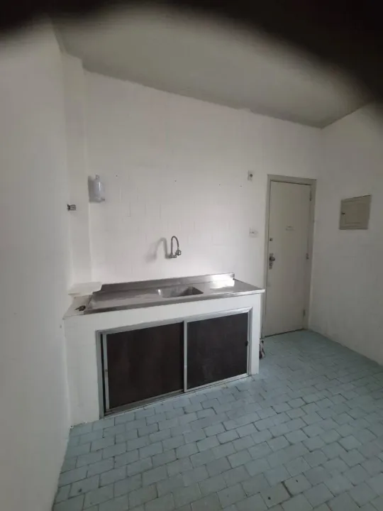 100 m² apartment with 3 bedrooms and 2 bathrooms — photo 5