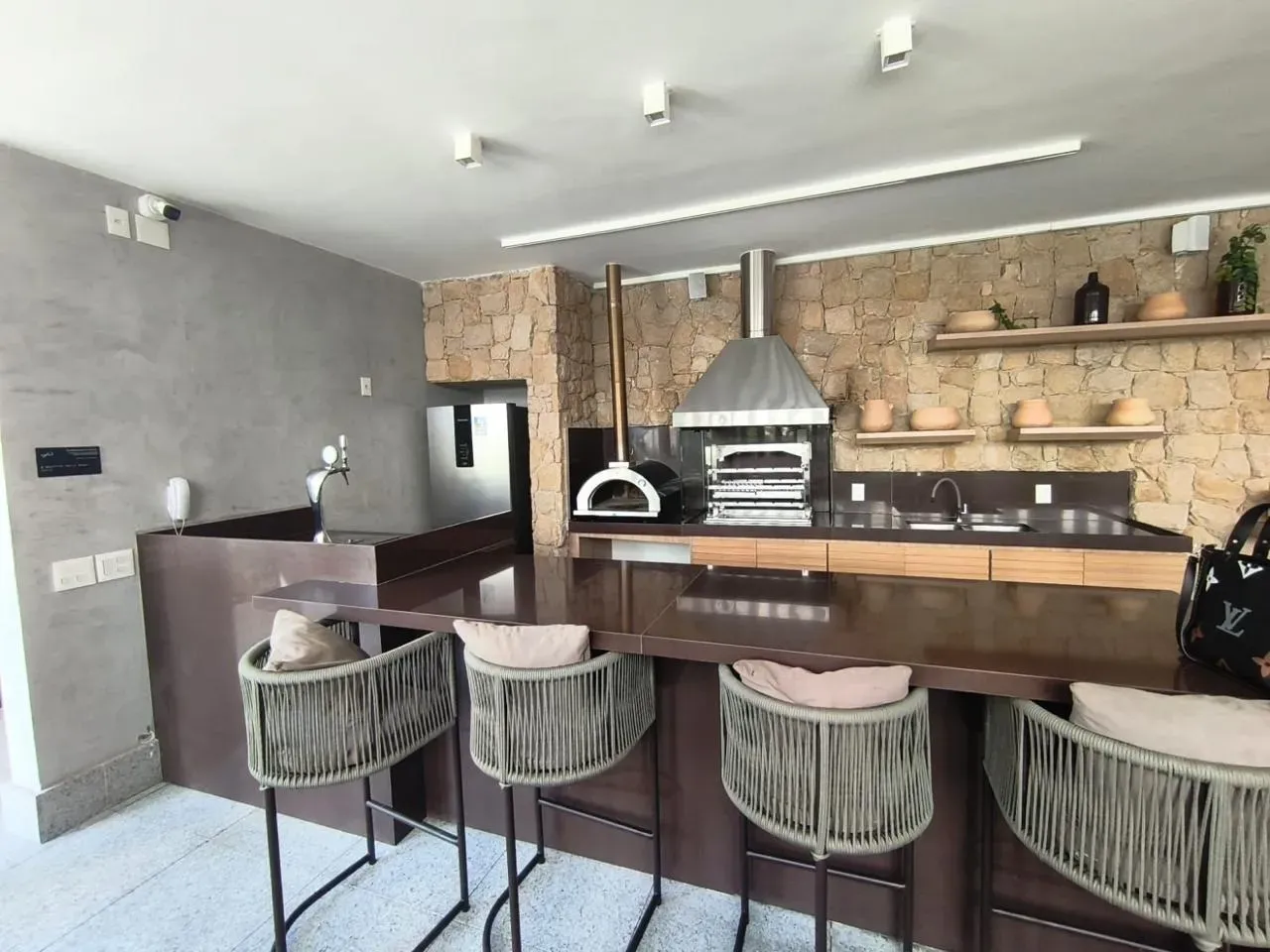70 m² apartment with 2 bedrooms and a balcony — photo 28