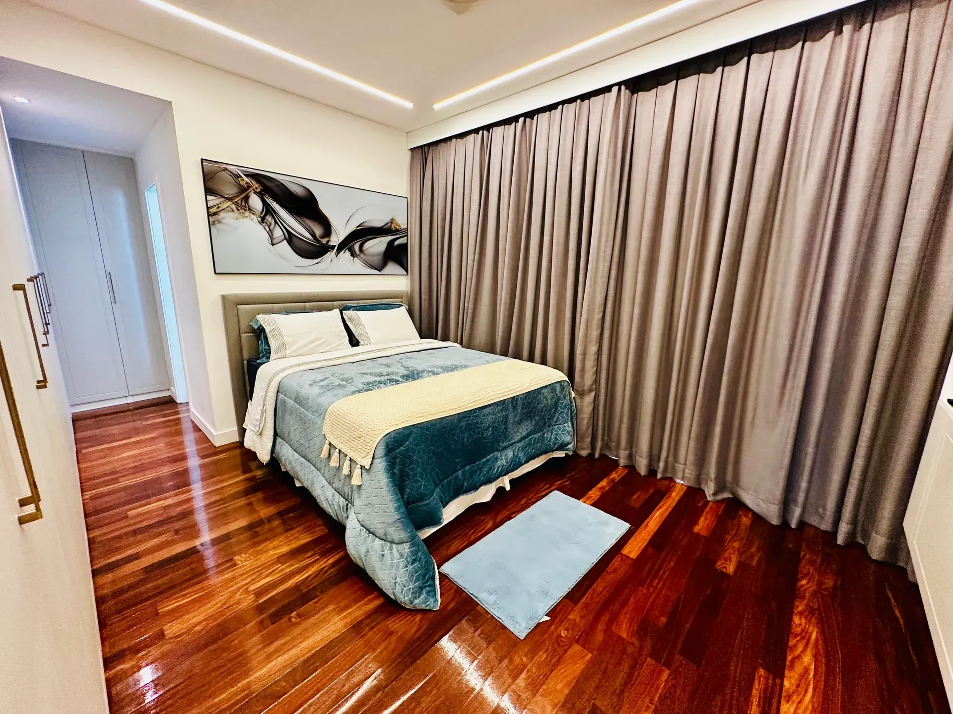 Мебльована дуплекс-квартира з 4 спальнями й 600 м² — photo 31