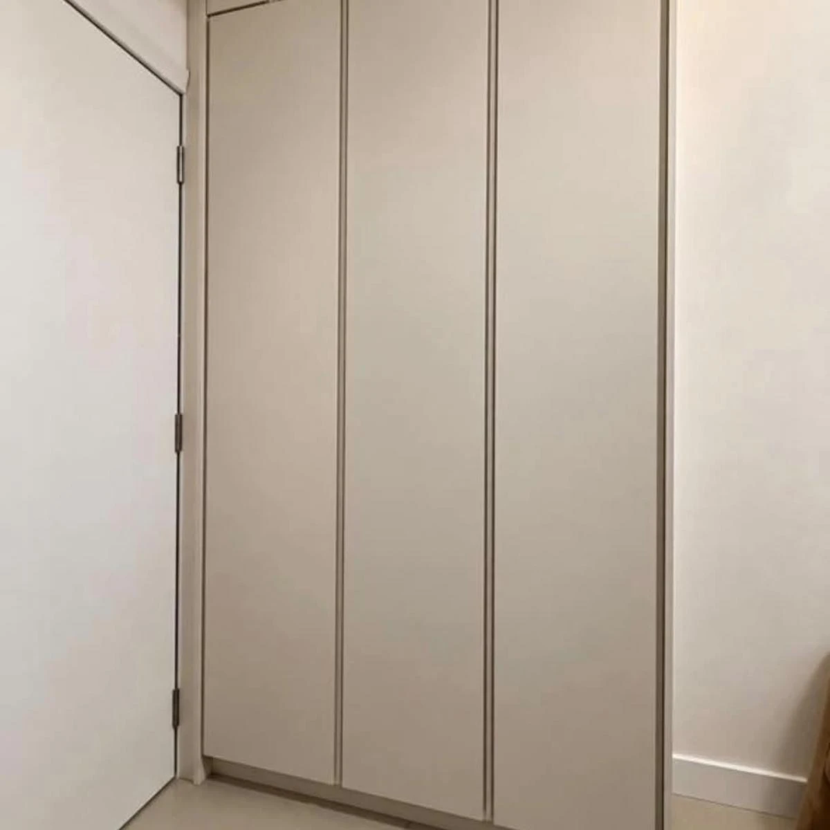 35 m² apartment with a washing machine and a home office — photo 3