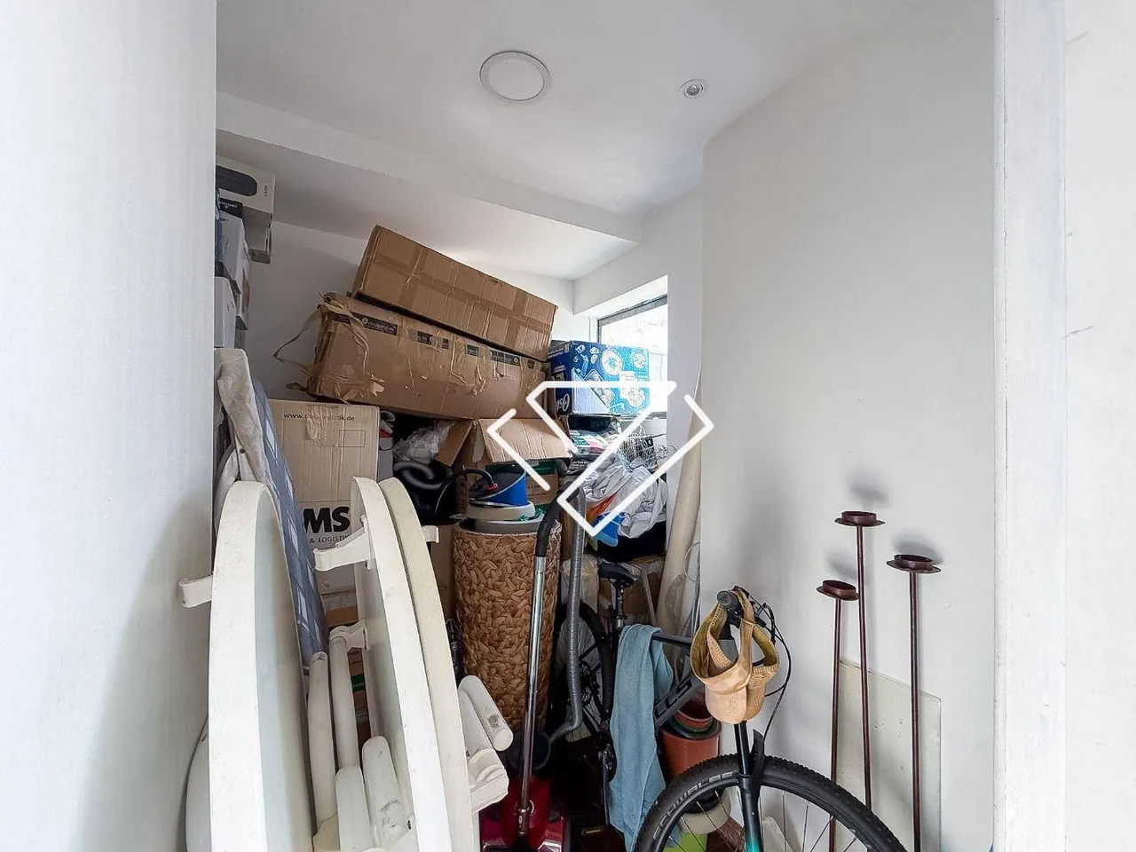 4-bedroom apartment with a separate kitchen and 250 m² — photo 20