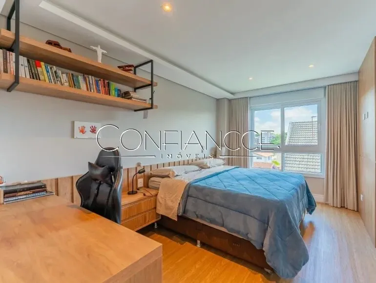 Furnished 3-bedroom house with private BBQ — photo 13