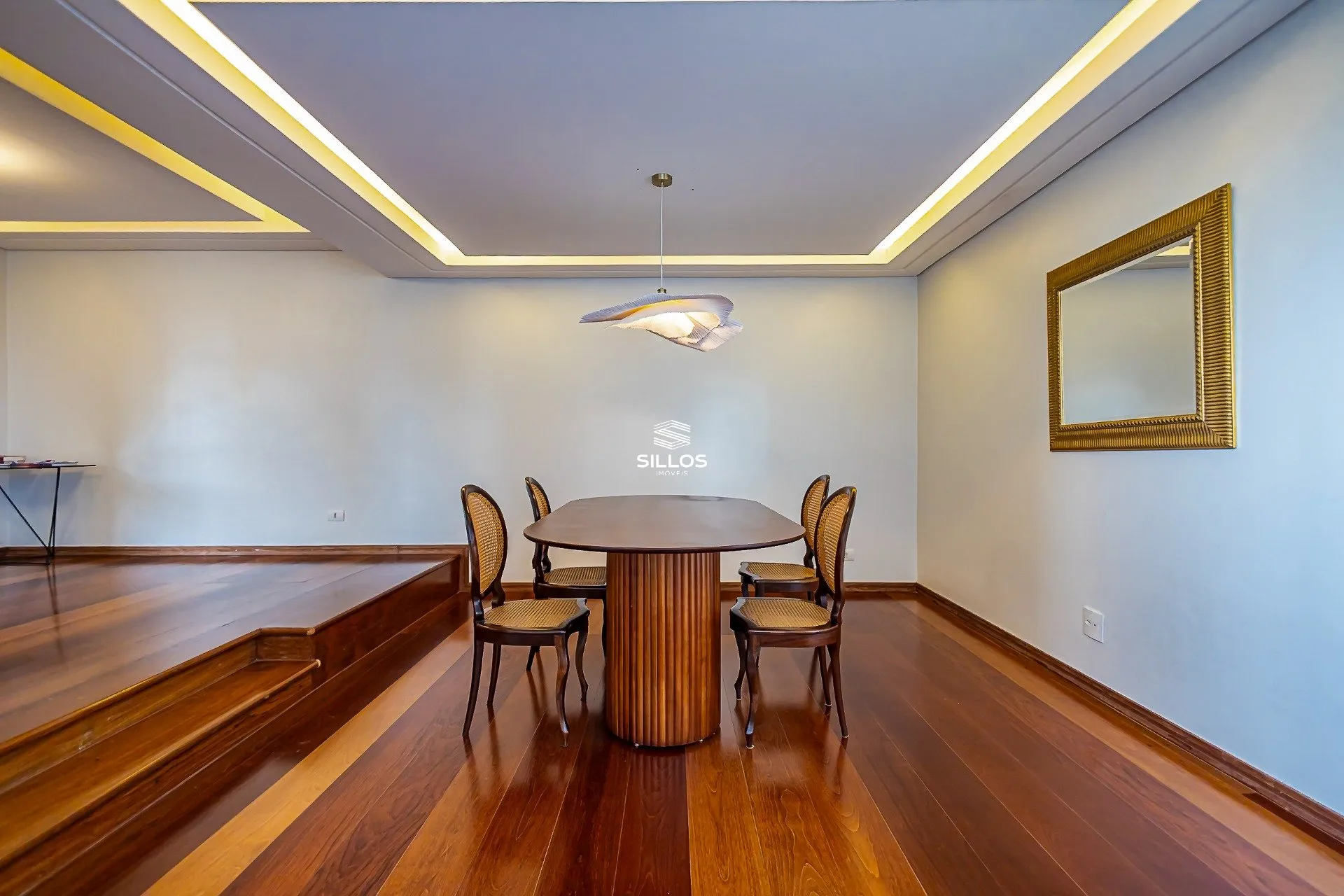 Apartamento de 241 m² con 4 dormitorios y cocina abierta — photo 5