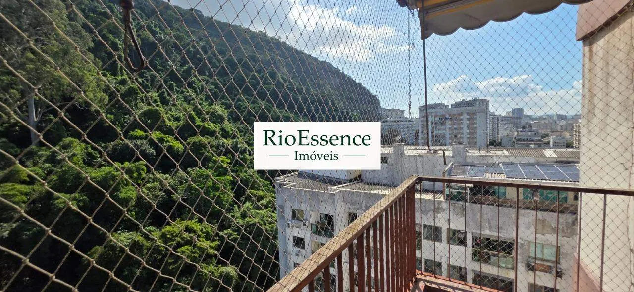 Unfurnished apartment with 3 bedrooms and an enclosed balcony — photo 10