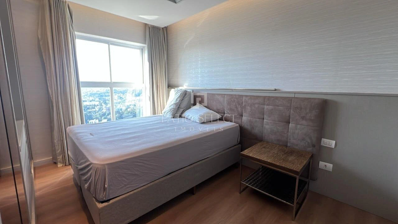 Furnished apartment, 309 m², with floor-to-ceiling windows — photo 26