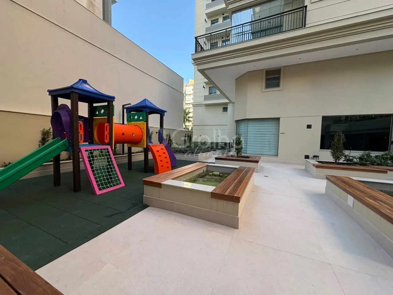 Apartment, 154 m², with a private BBQ — photo 33
