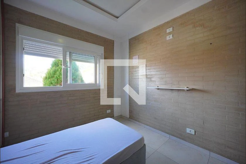 Rental house with 2 bedrooms, 425 m² and a balcony — photo 34