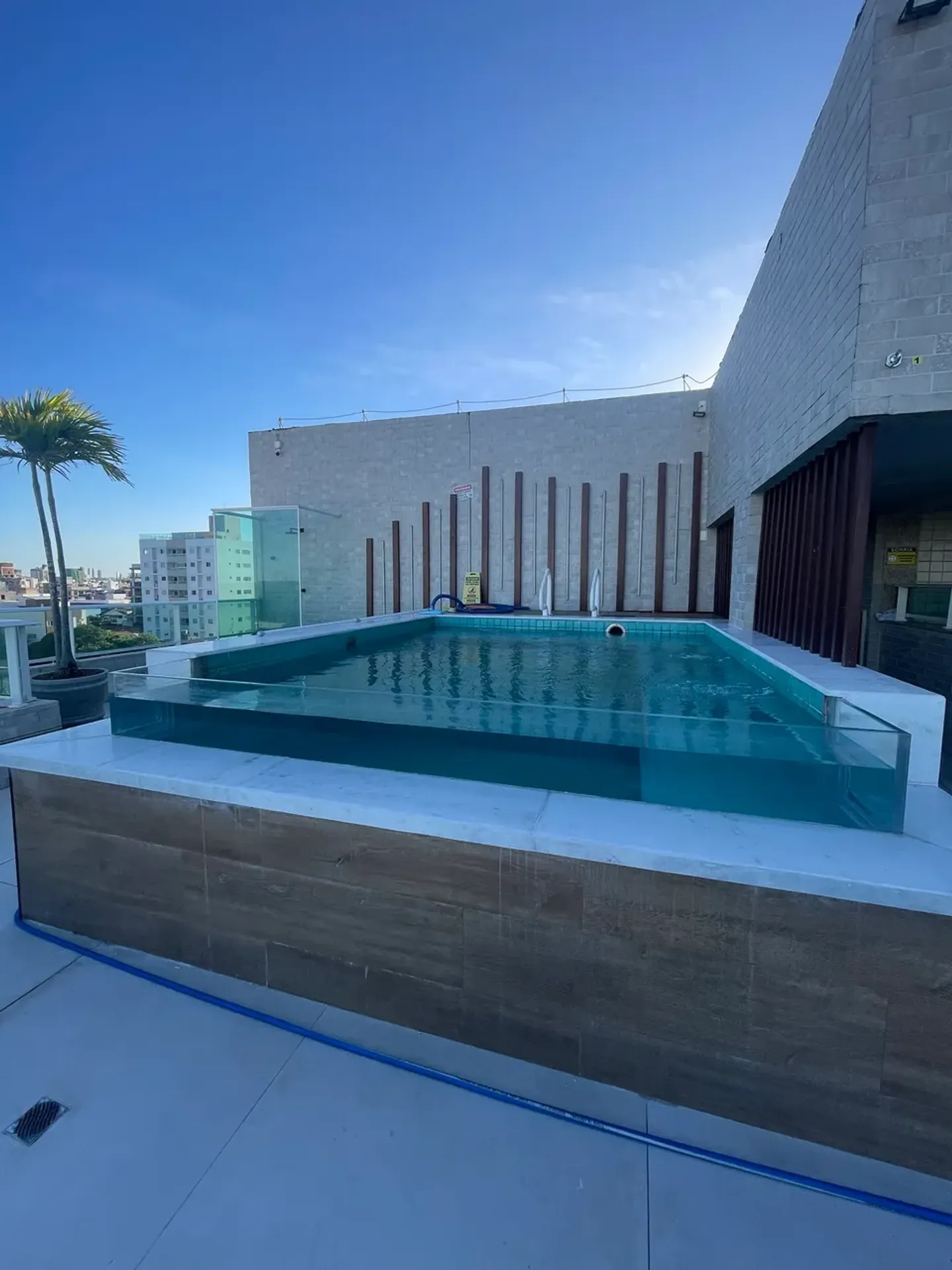 One-bedroom apartment with a water view in João Pessoa — photo 37