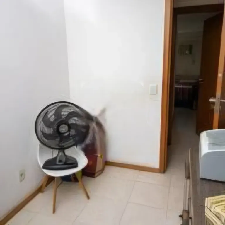 Furnished 4-bedroom apartment with a gas kitchen — photo 17