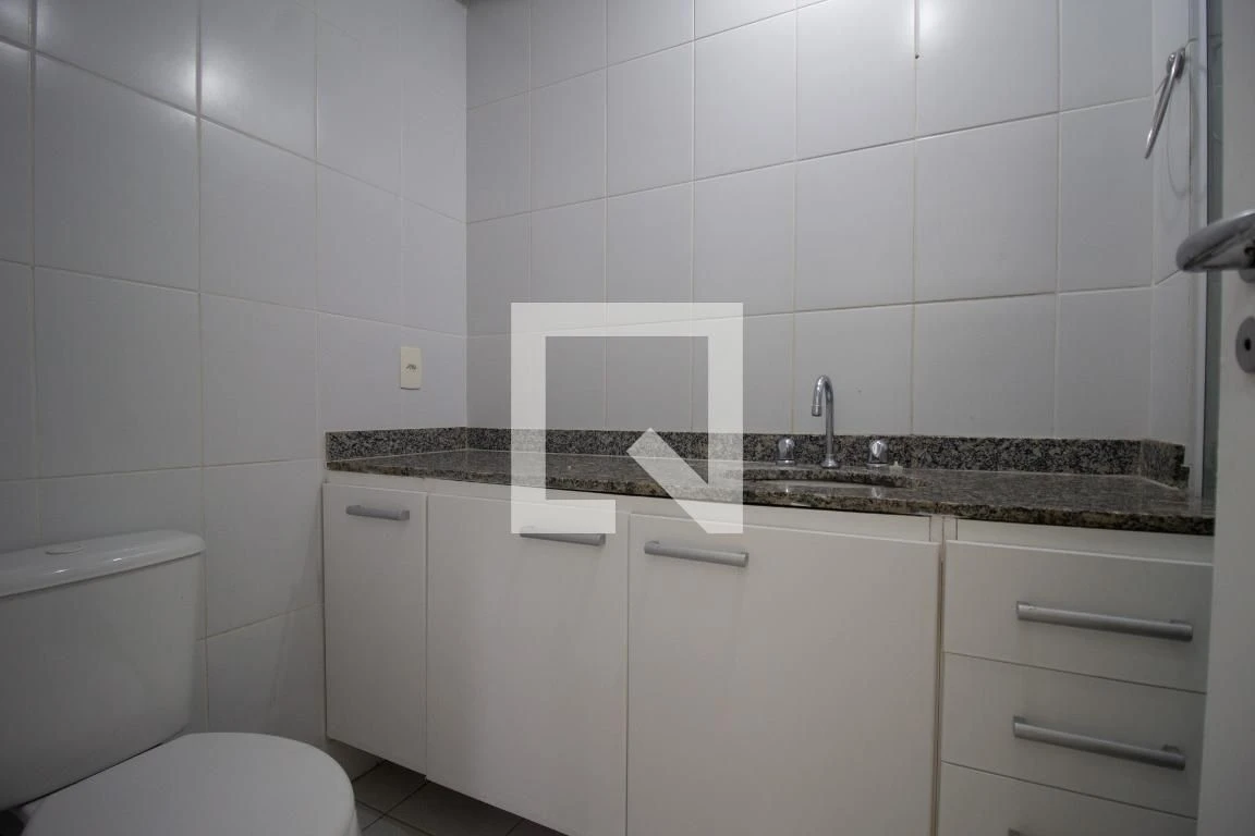 2-bedroom apartment in a building with a sauna — photo 11