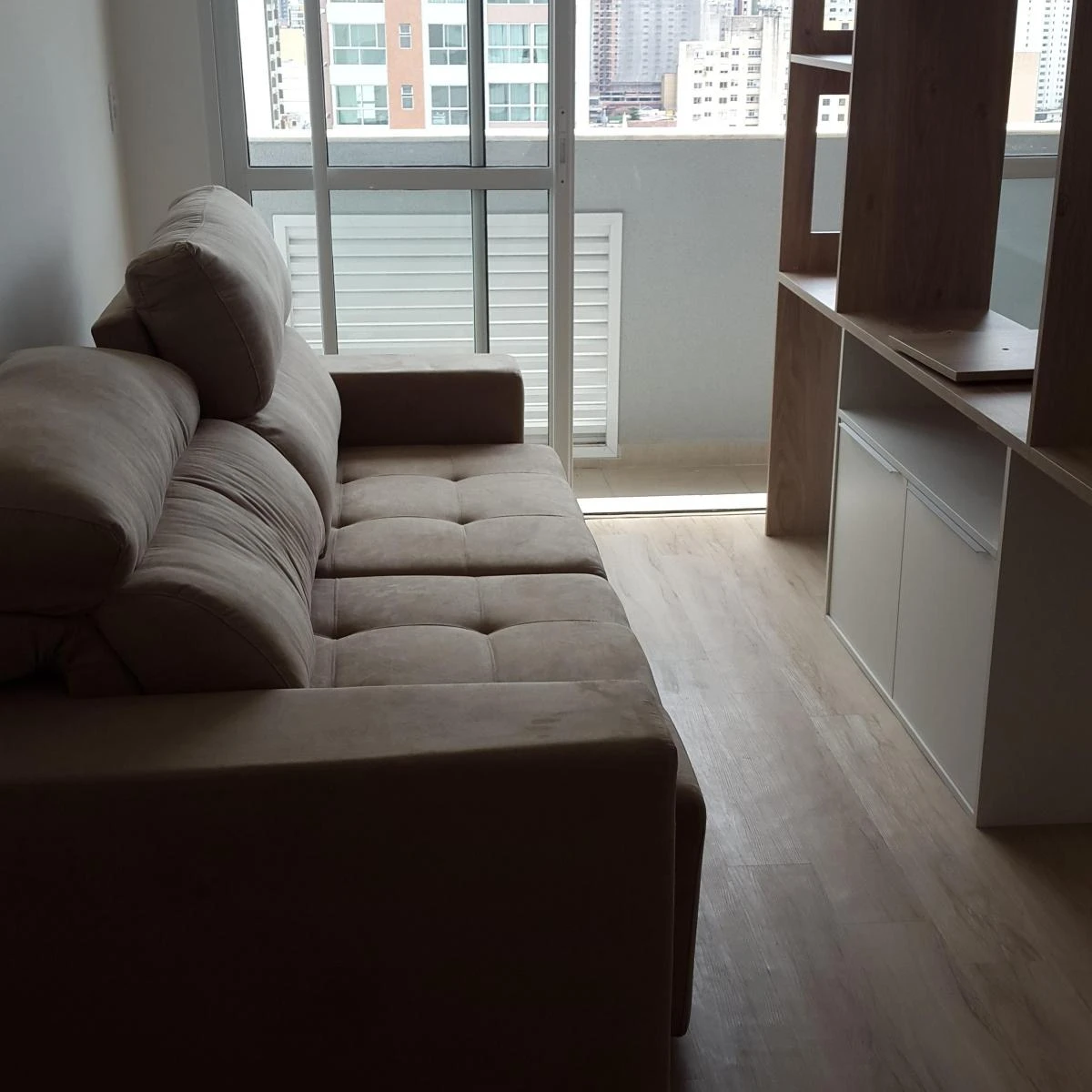 1 quarto e piso de madeira ou laminado: apartamento de 32 m² — photo 2