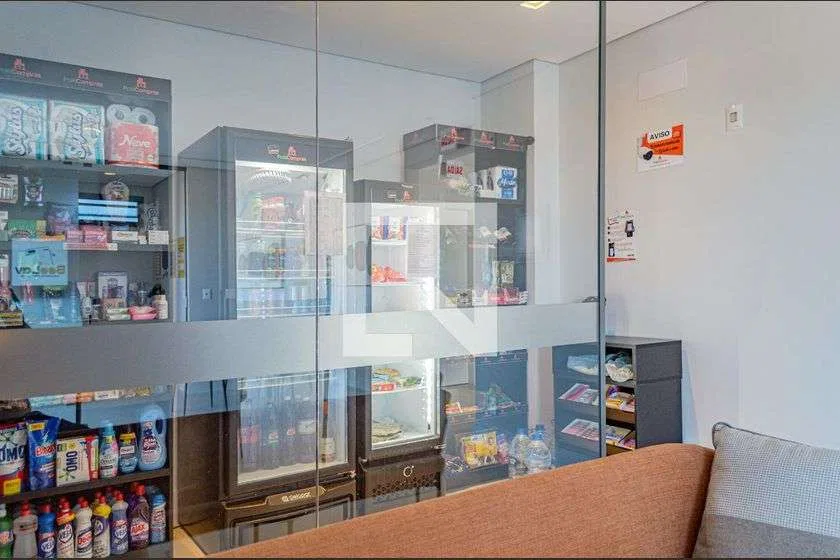 30 m² studio with 1 bedroom and a gas open kitchen
