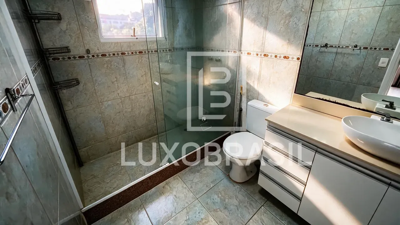 Furnished house with a private pool and 6 bedrooms — photo 30