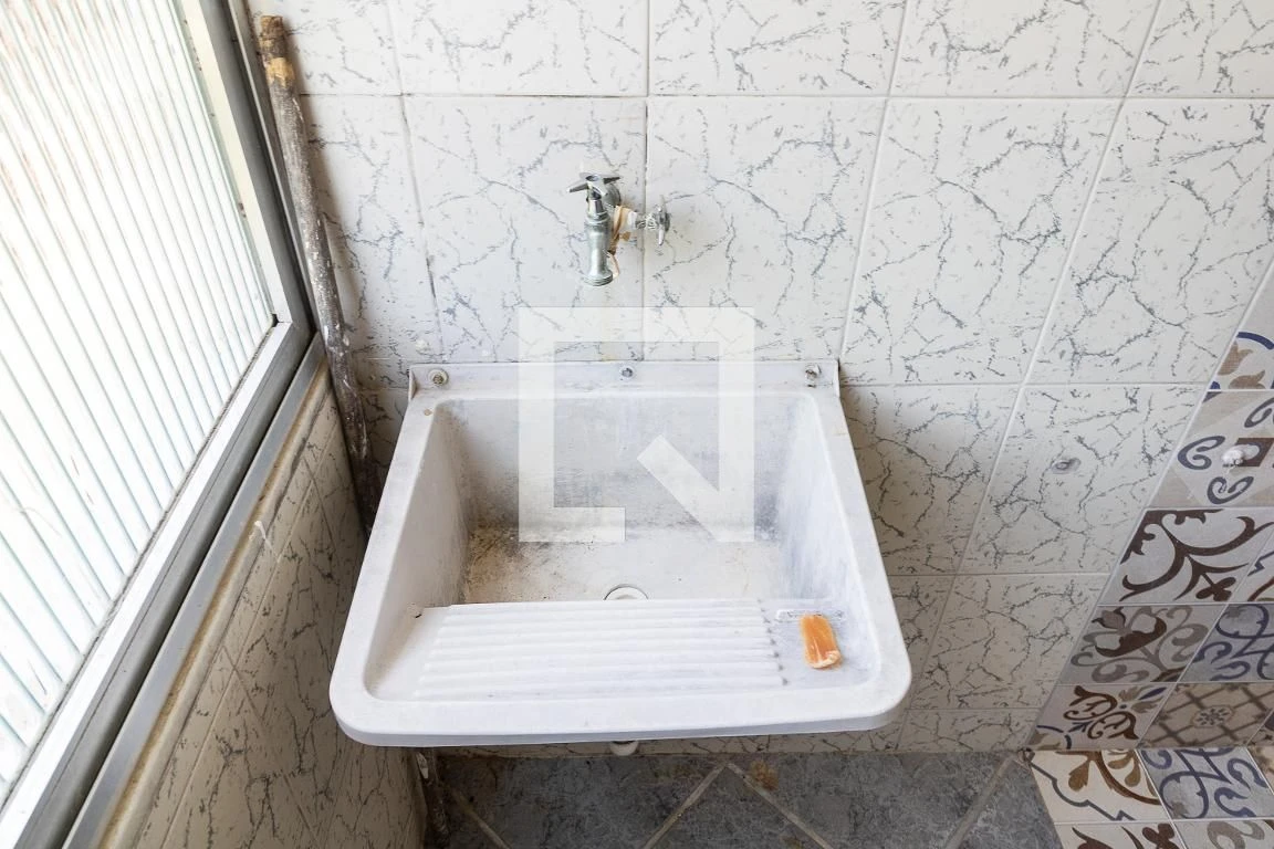 Unfurnished 1-bedroom apartment with 1 bathroom and 1 parking — photo 10