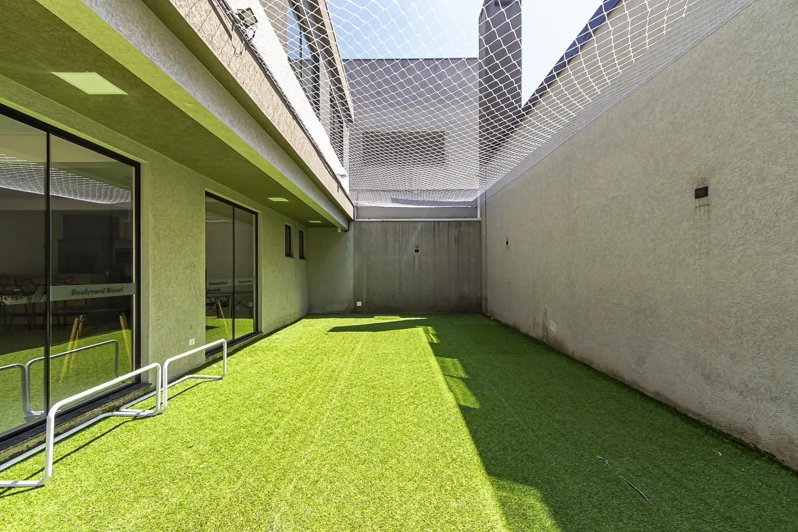 Casa, 92 m², con balcón cerrado con vidrio — photo 29