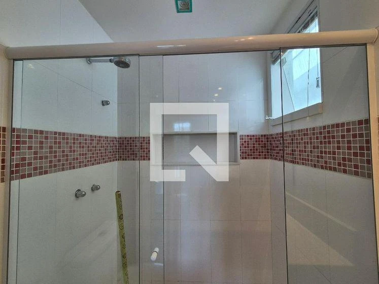 5-bedroom house with a bathtub in Rio de Janeiro — photo 48