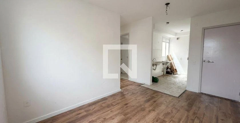 Apartamento com piso de madeira ou laminado, Guaratiba