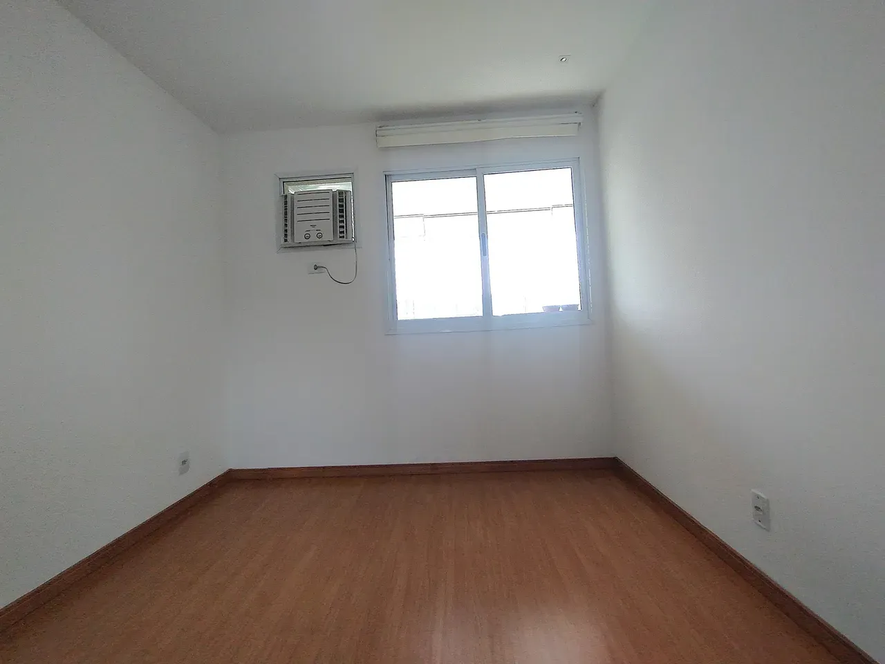 Apartamento, 97 m², com varanda envidraçada — photo 13