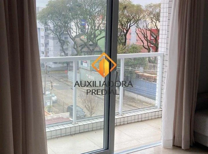 Apartamento mobiliado de 2 quartos com sacada — photo 8
