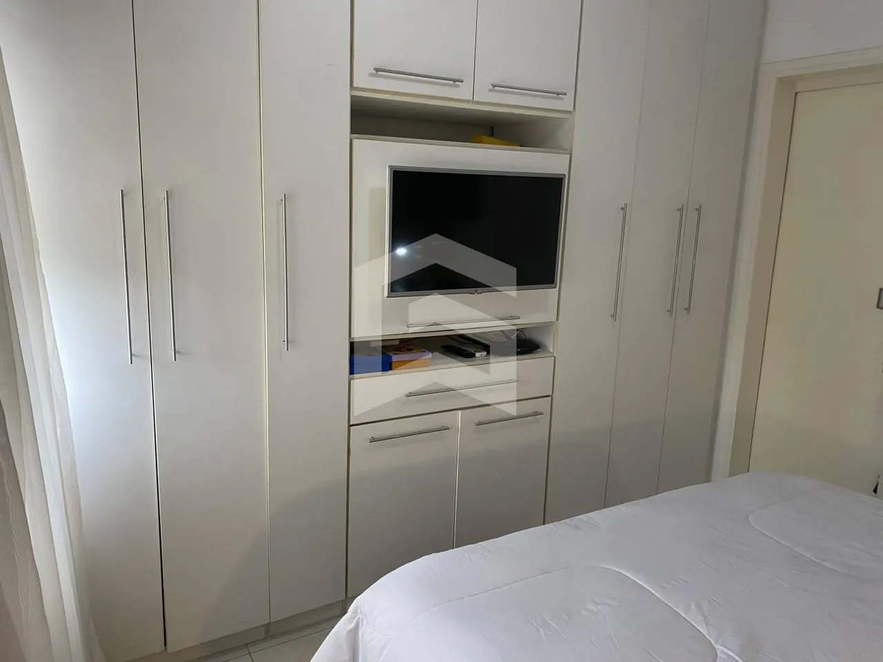 Home office in a 3-bedroom apartment, 90 m² — photo 5