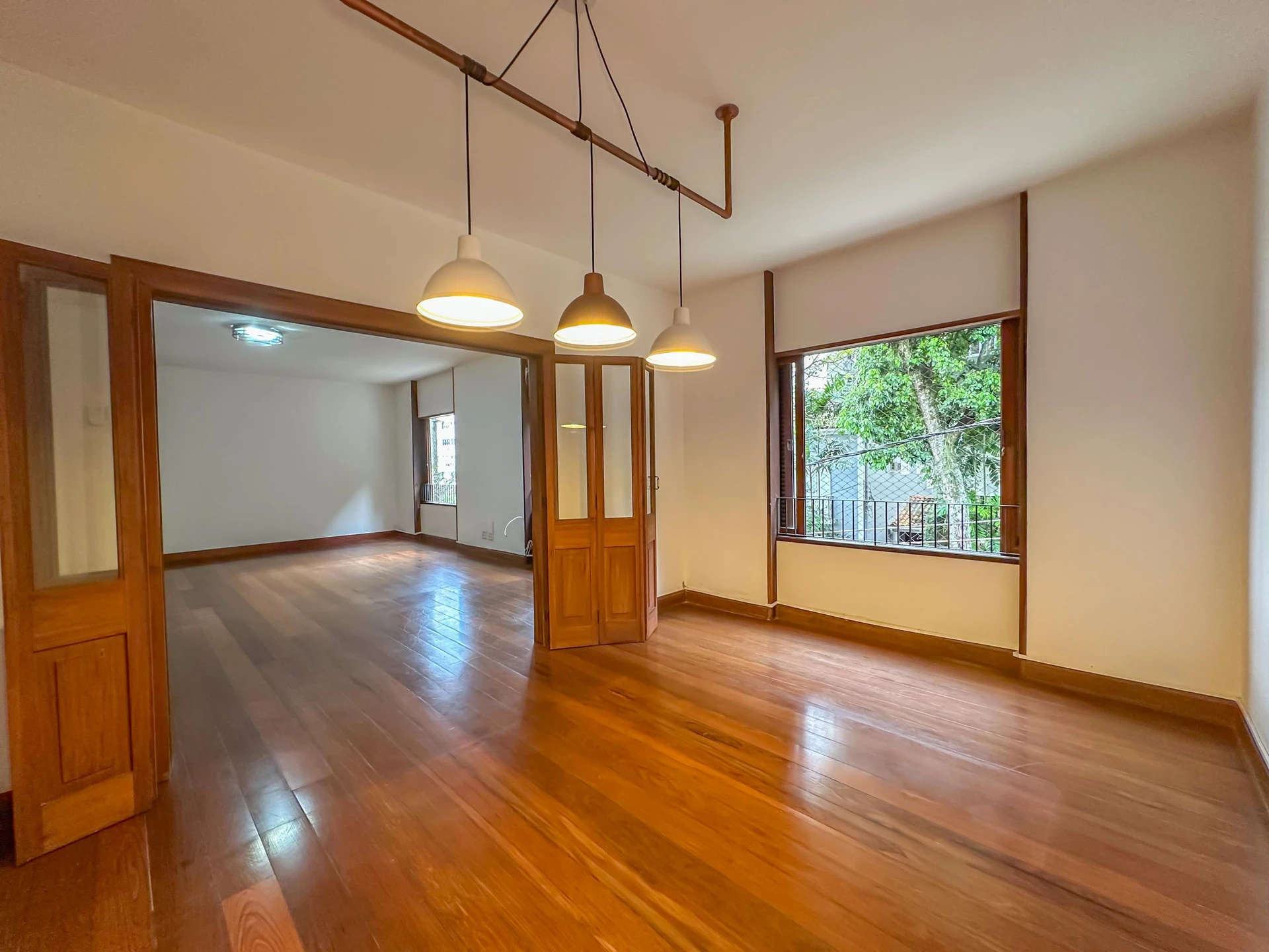 Apartment, 275 m², with a glass-enclosed balcony — photo 24