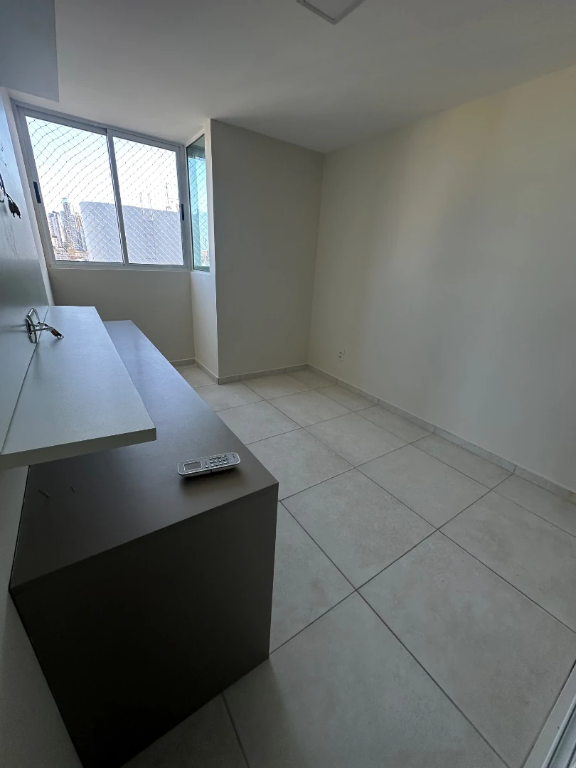 Apartment, 94 m², with a glass-enclosed balcony — photo 15