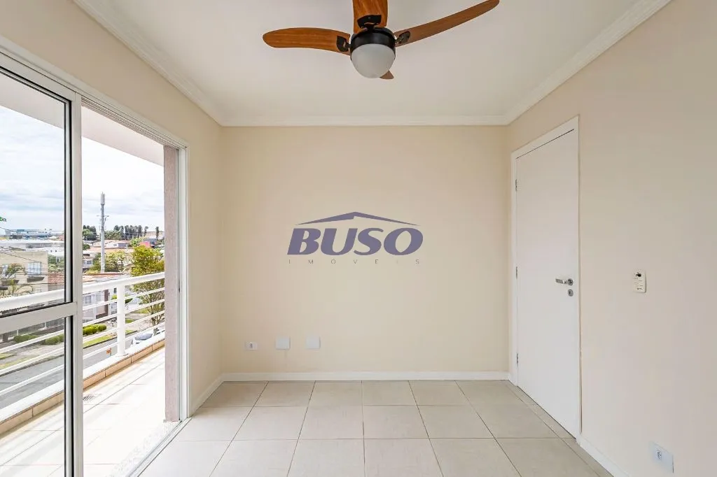 3-bedroom house with 228 m², suite and 3 covered spots — photo 33