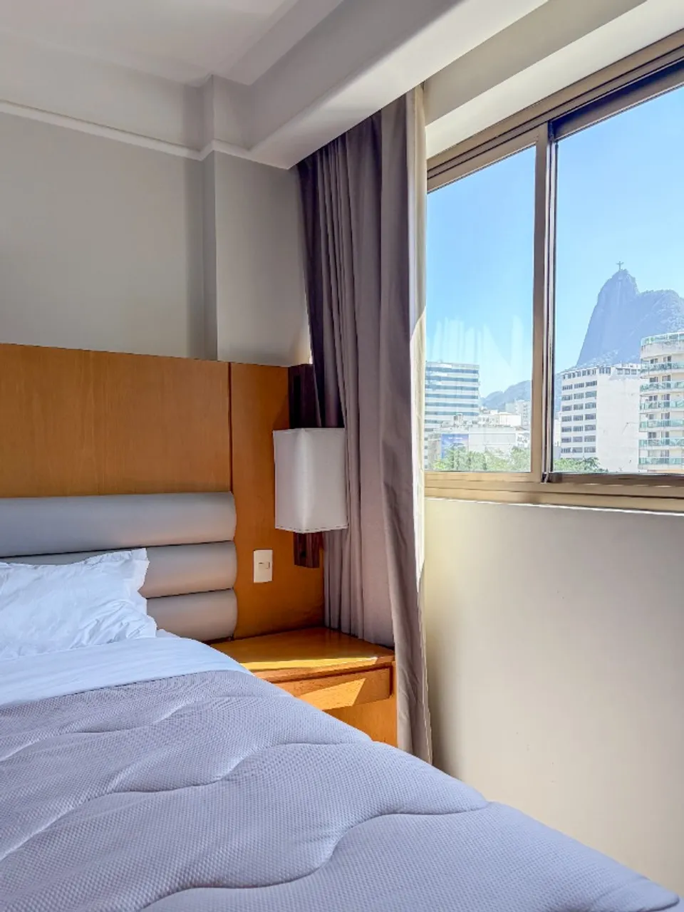 Furnished 1-bedroom apartment with a balcony — photo 3