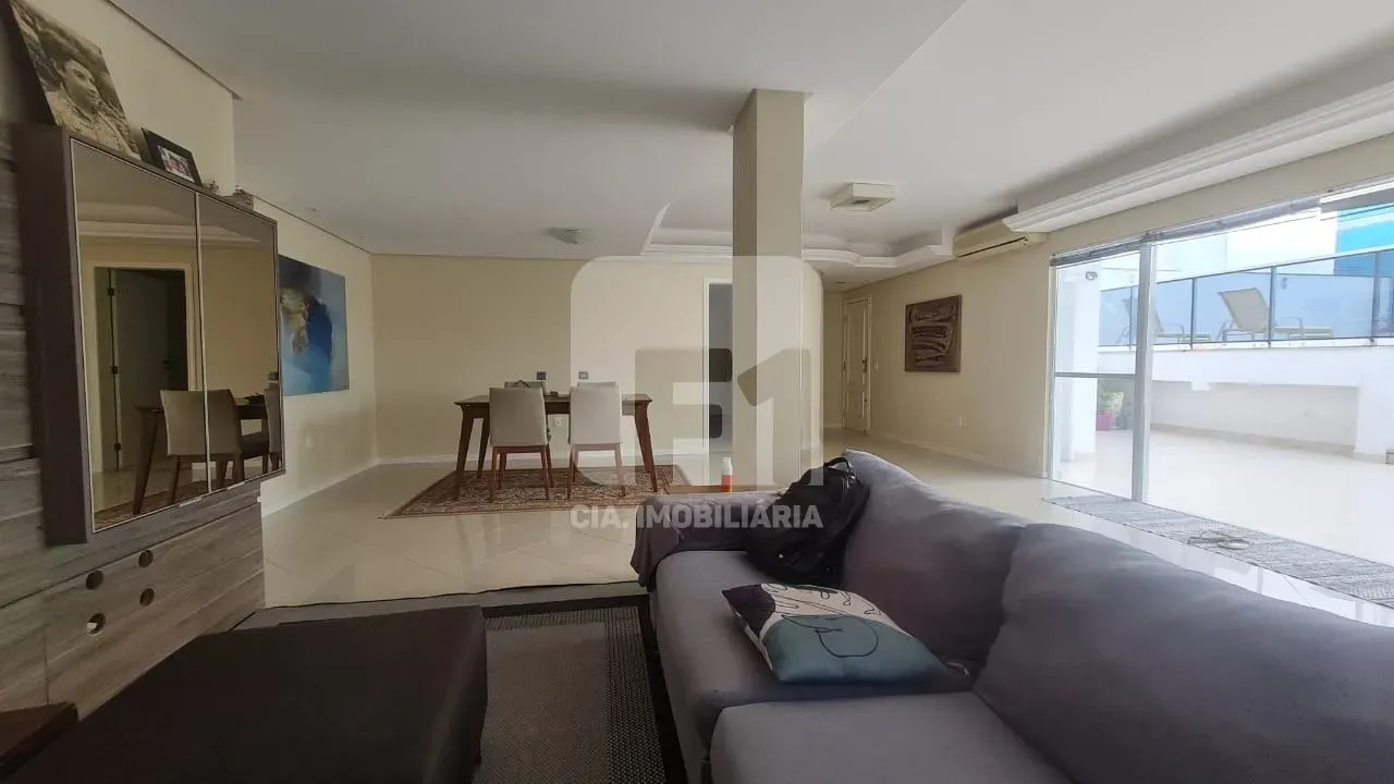 Ático de 307 m² con 2 suites