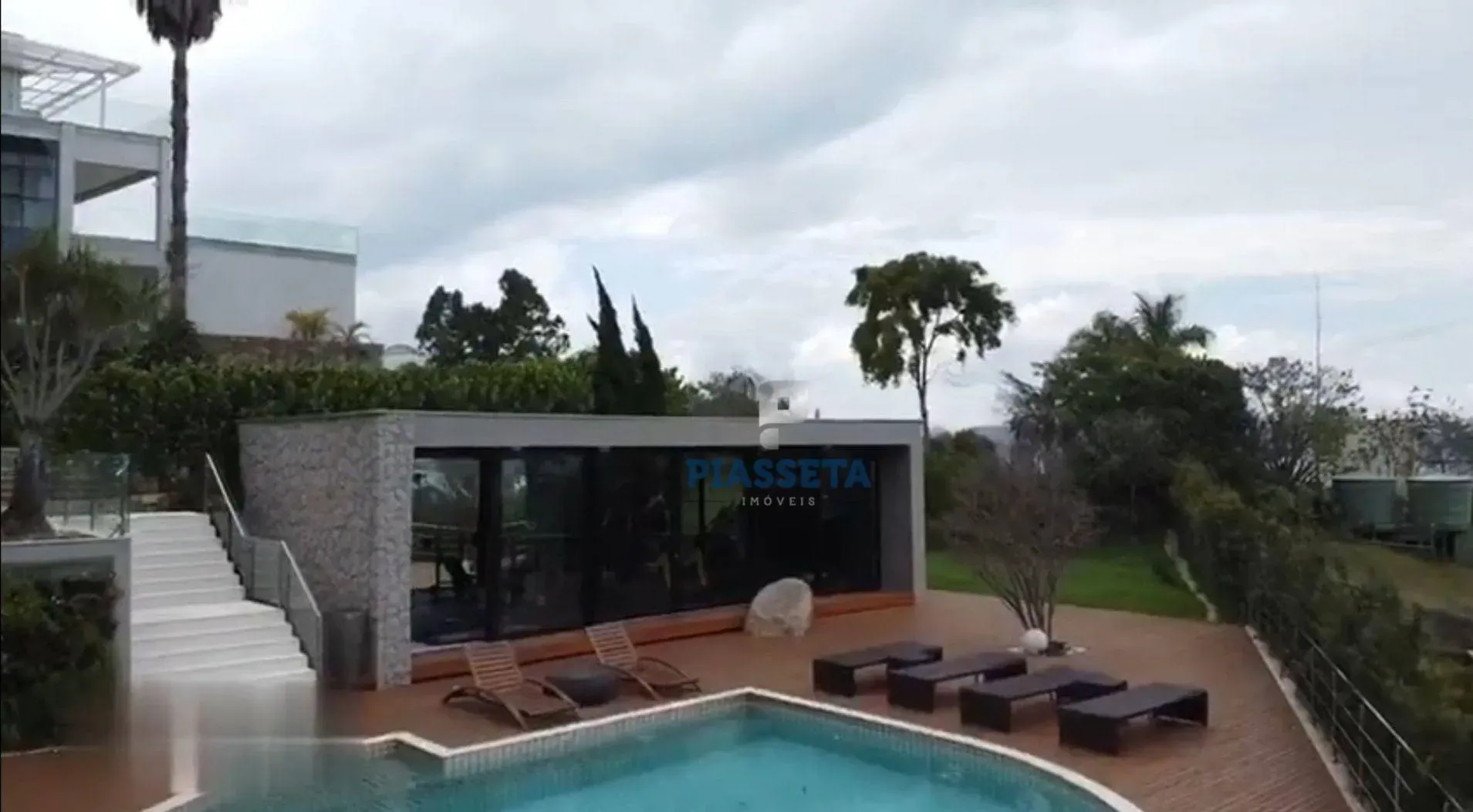 House with 4 en-suite bedrooms, 8 baths and 1800 m² — photo 18