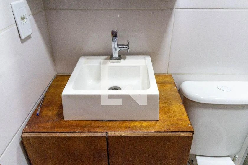 Departamento de 2 dormitorios con balcón cerrado con vidrio — photo 27