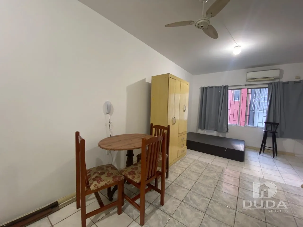 30 m² studio in Florianópolis — photo 3
