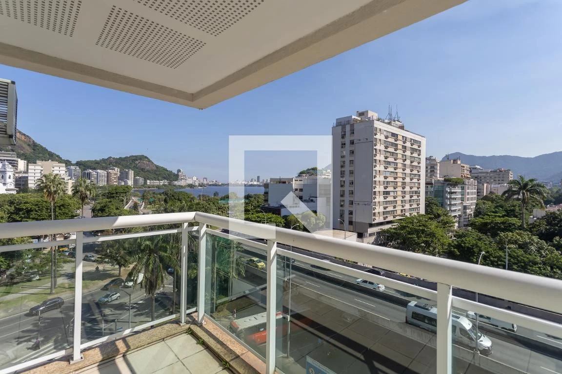 1-bedroom apartment with balcony and private BBQ grill — photo 12