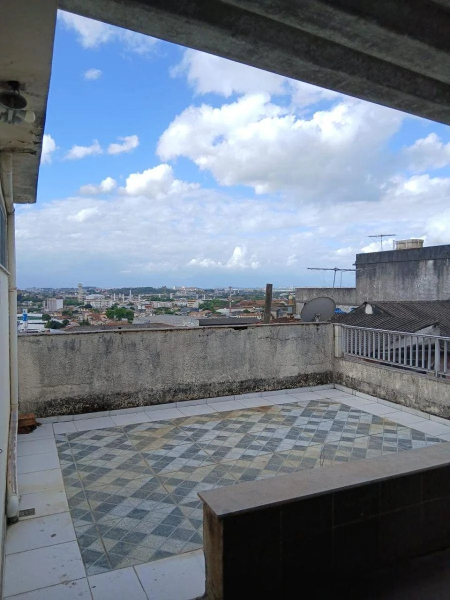Unfurnished 140 m² house with 3 bedrooms and a suite — photo 21