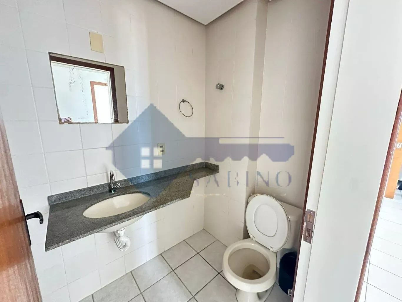 75 m² apartment with 2 bedrooms and 1 en-suite — photo 13
