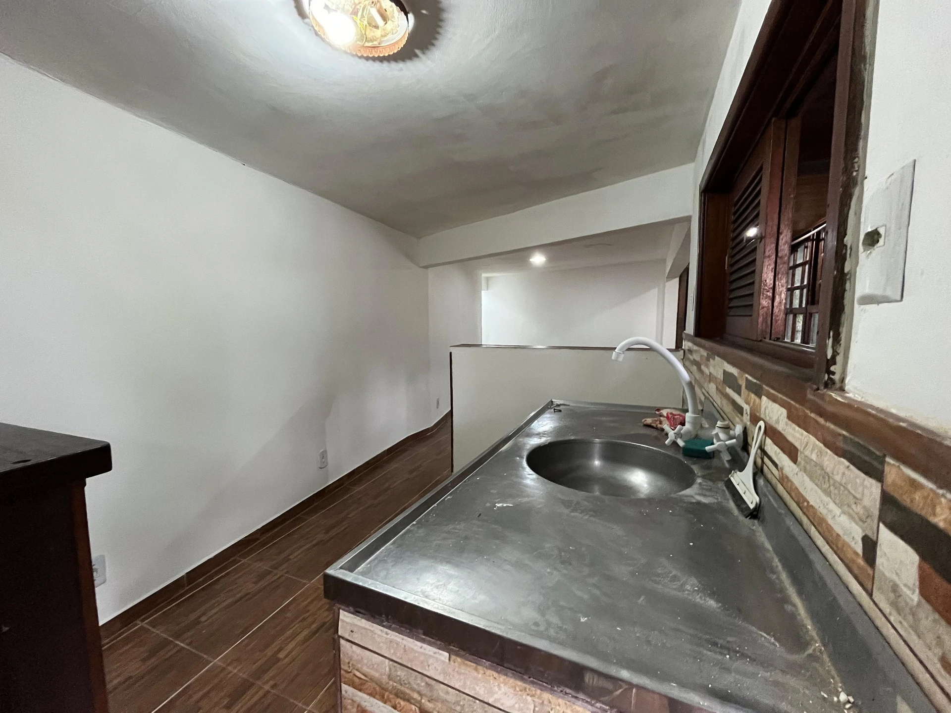 Casa em condomínio desocupada com 2 quartos e 1 banheiro — photo 19