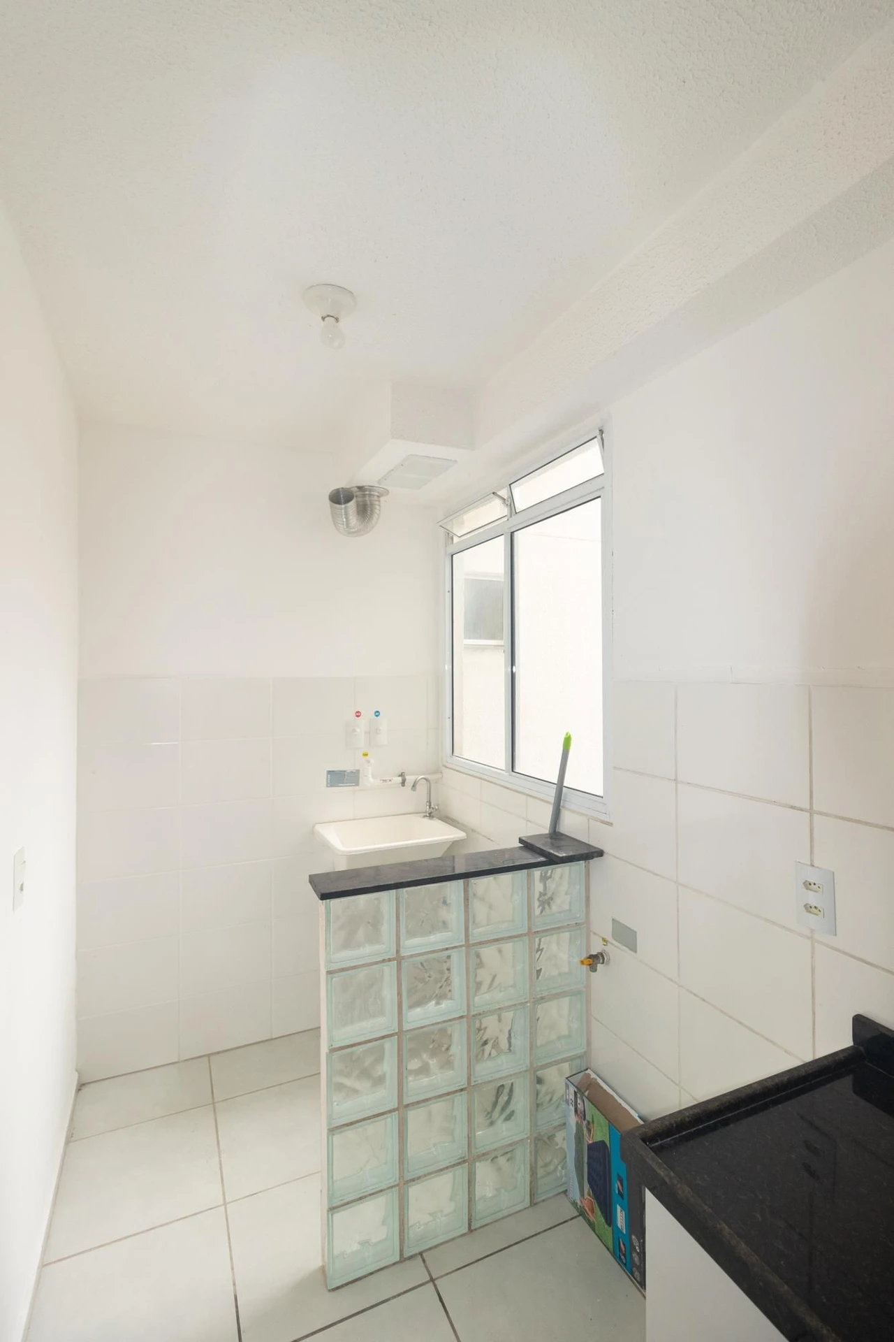 Apartamento com piso de madeira ou laminado, Cosmos — photo 4