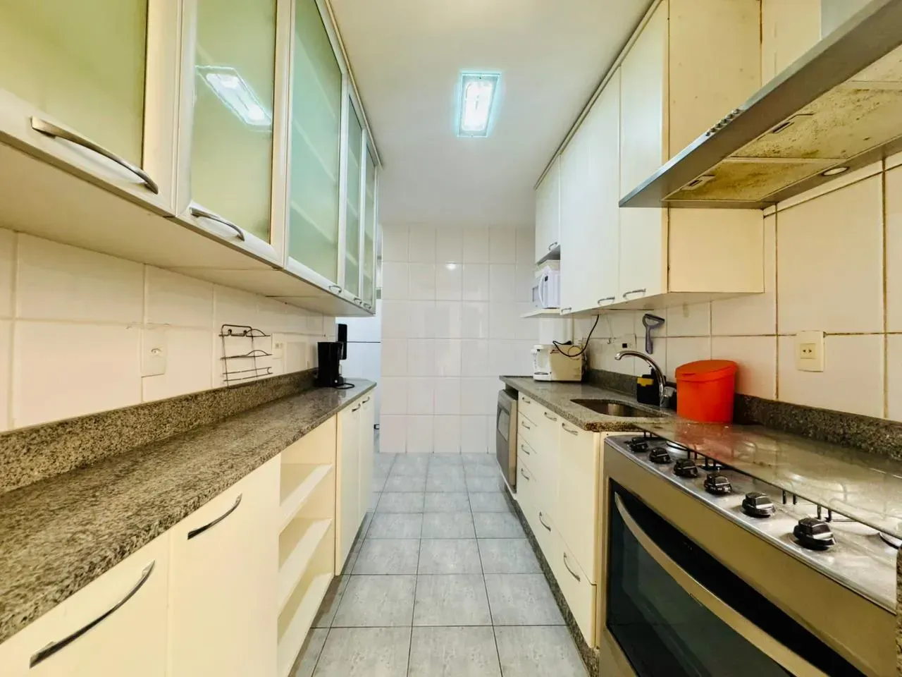 Apartamento mobiliado com 3 quartos e 3 banheiros — photo 20