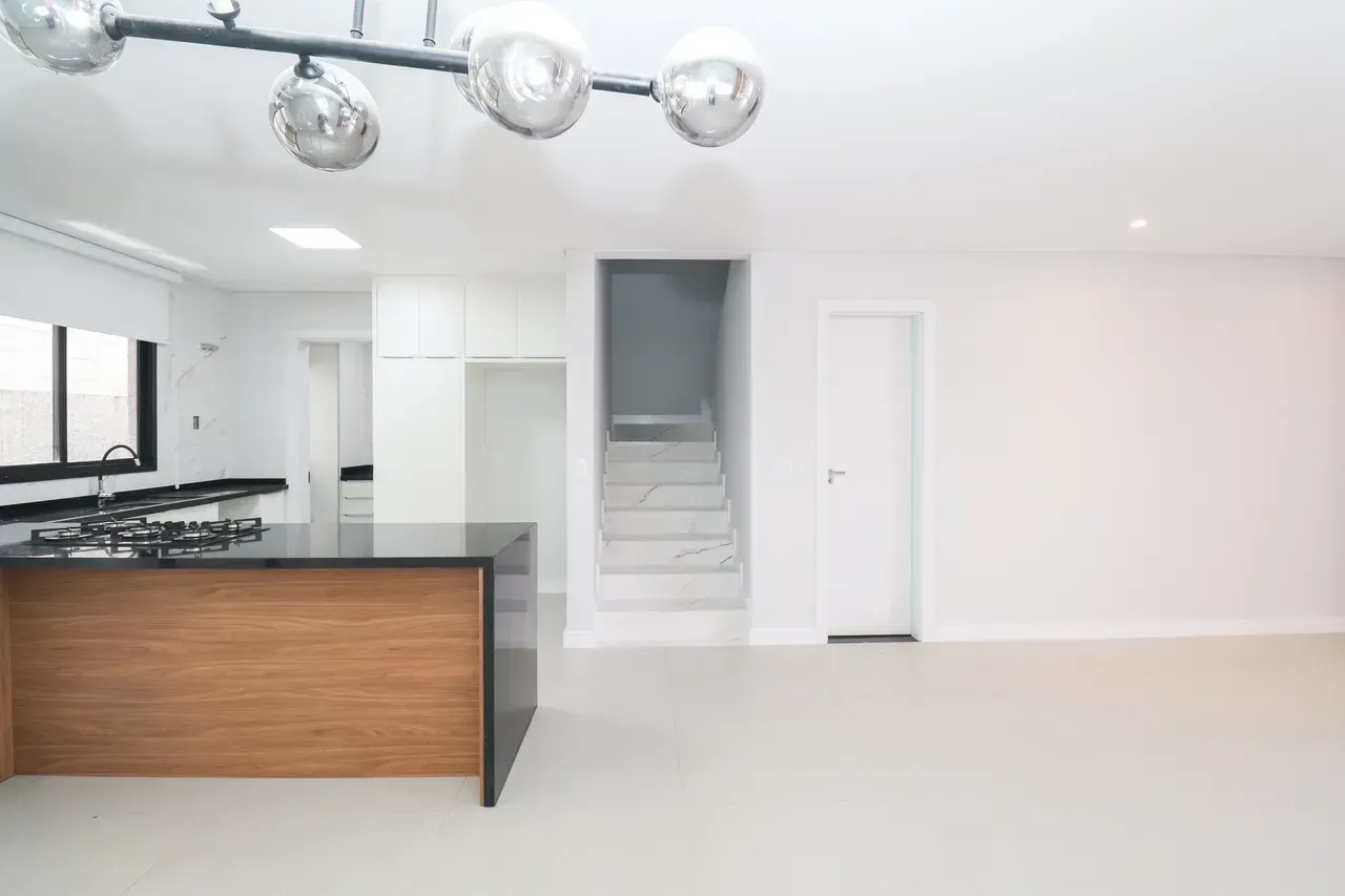 Condominium house for rent with 285 m², 3 bedrooms — photo 4