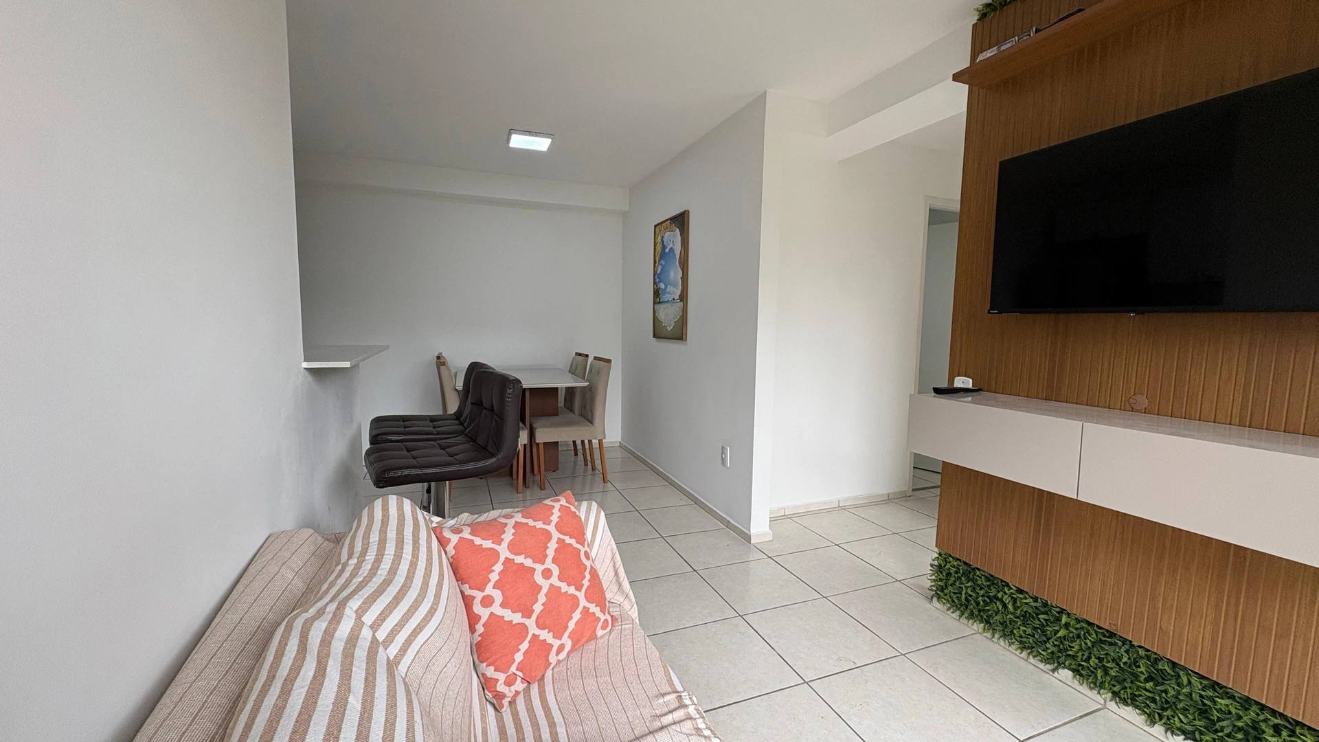 Vista a la montaña y 2 dormitorios: departamento de 75 m² — photo 18