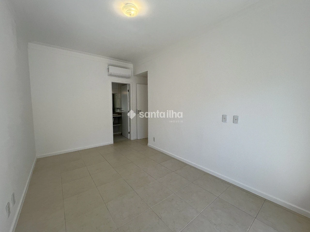 Apartment, 127 m², with a grill on the balcony — photo 21