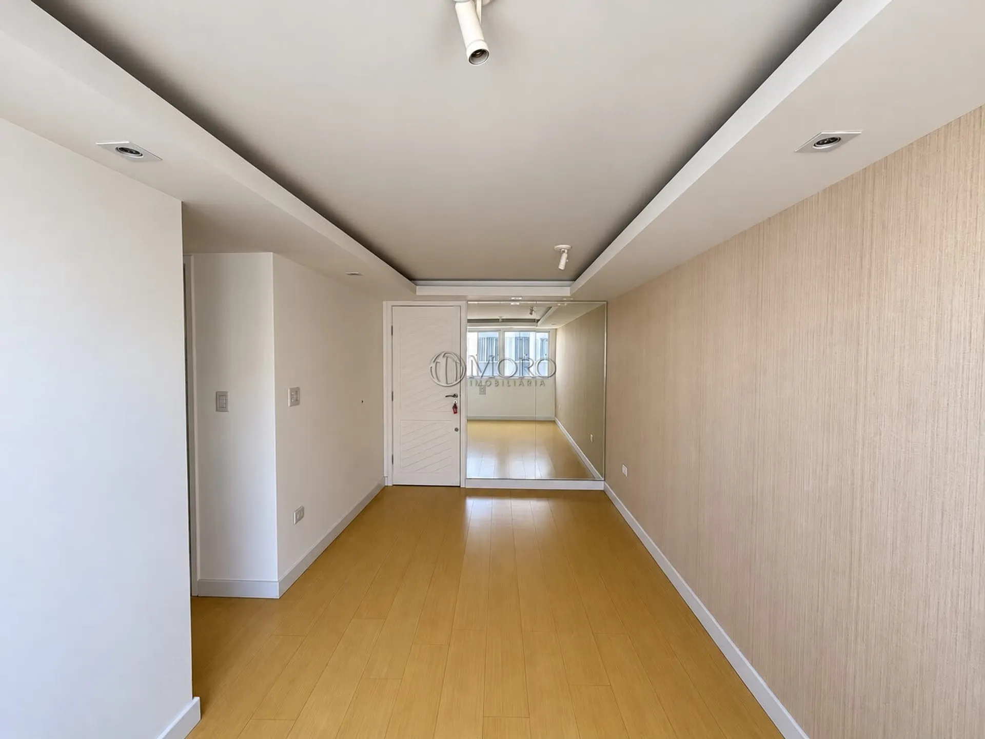 Apartment, 49 m², with a walk-in closet — photo 3