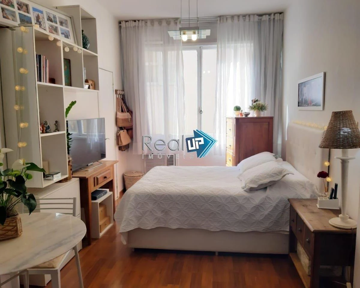 Пральна машина та 1 спальня: квартира 31 м² — photo 4