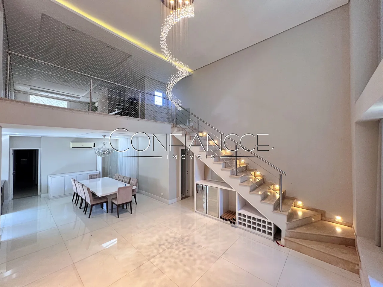 House with open-plan kitchen and 5 bedrooms and 5 baths — photo 6