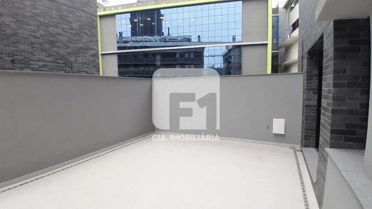 Furnished apartment with 2 en-suite bedrooms — photo 27