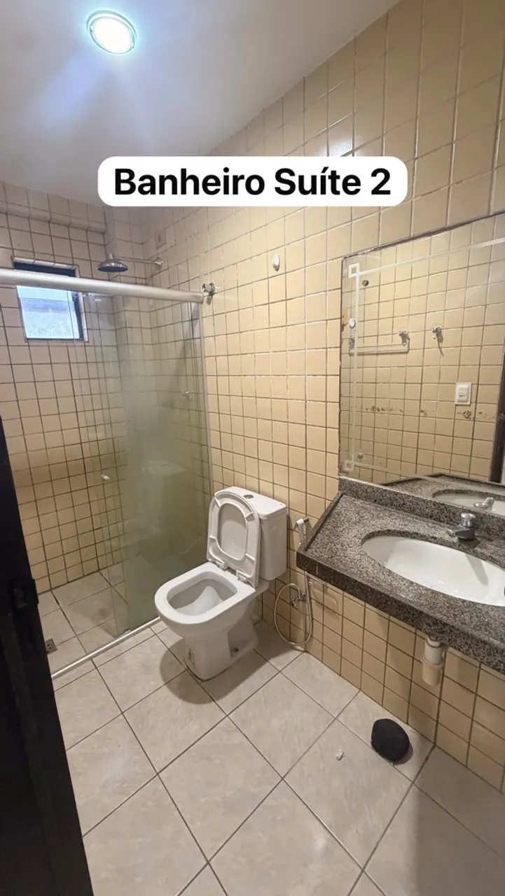 3-bedroom apartment in a building with a pool — photo 6