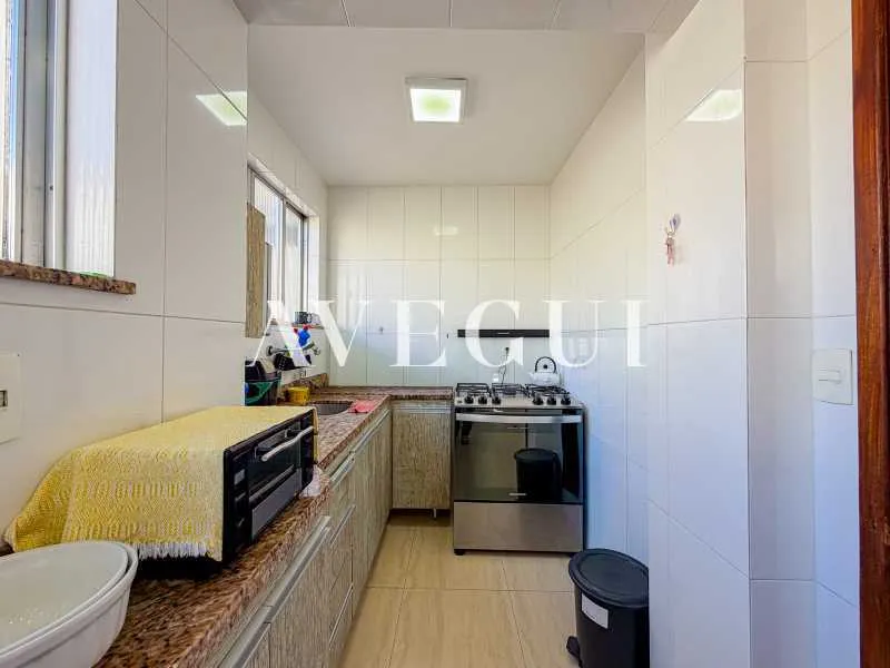 Furnished penthouse with 5 bedrooms and 3 bathrooms — photo 13